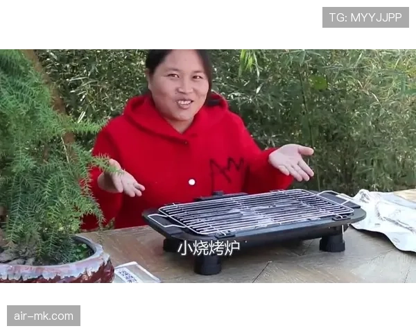 贾一凡今天赛后直接换衣服就去咖啡厅了，这明星架势我是真服